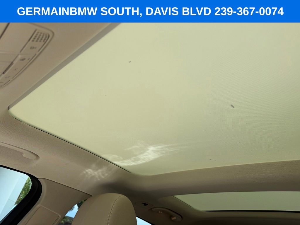 Used 2022 Mojave Silver Metallic Mercedes-Benz GLC 300 image 25