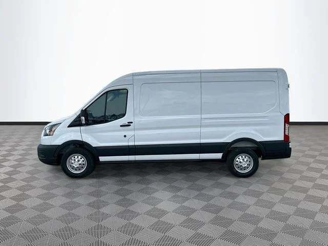 New 2025 Oxford White Ford Base image 3