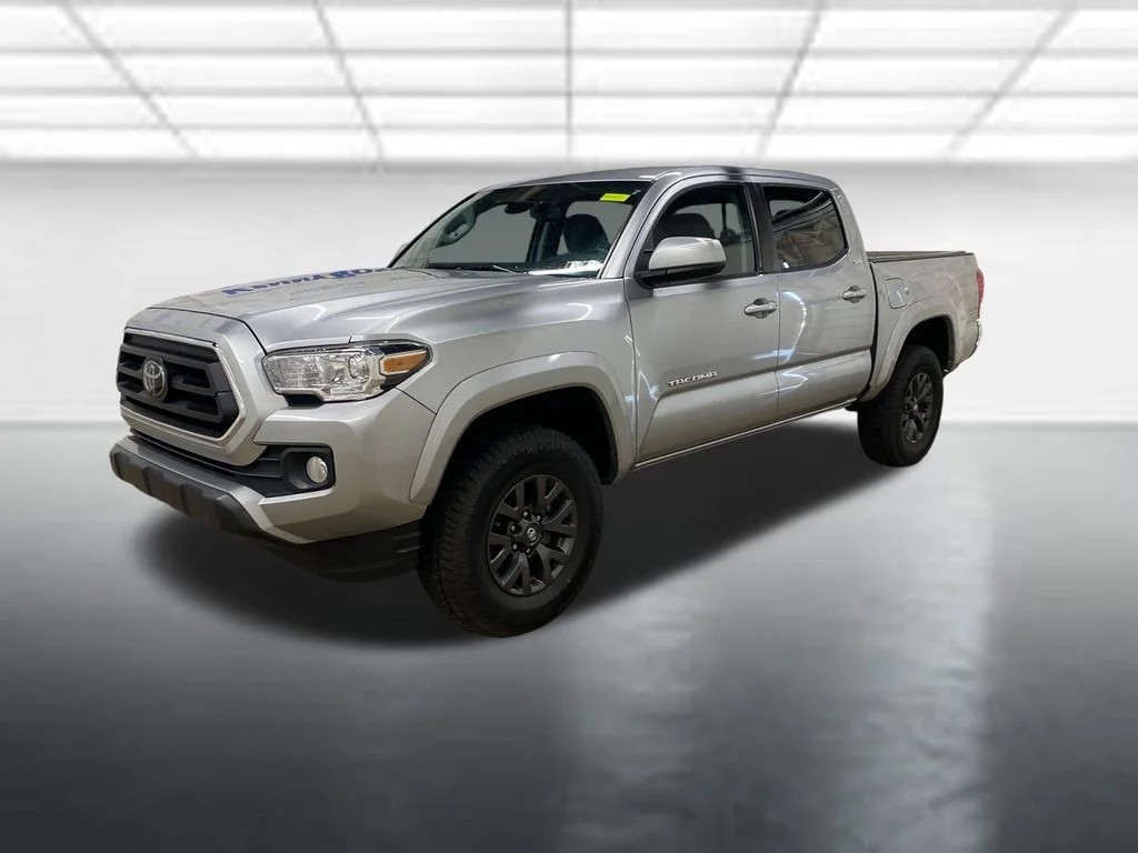 Used 2023 Silver Toyota SR5 image 3
