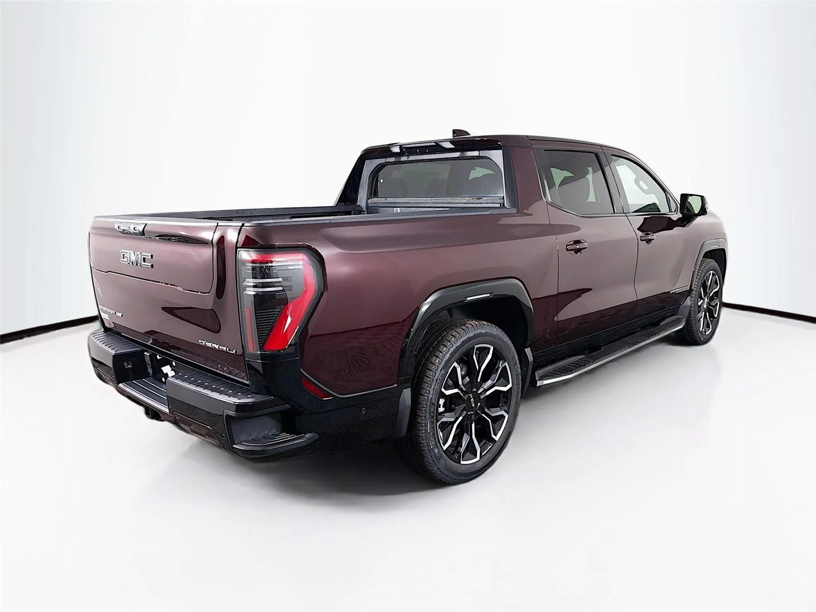 2025 GMC Sierra EV Denali - Photo 7