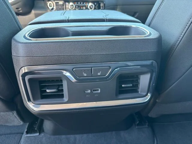 Used 2023 White GMC SLT image 10