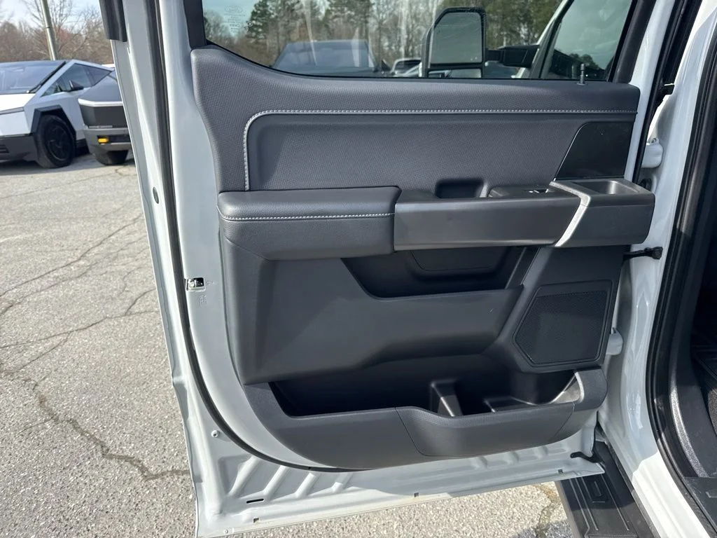 Used 2024 Gray Ford XLT image 28
