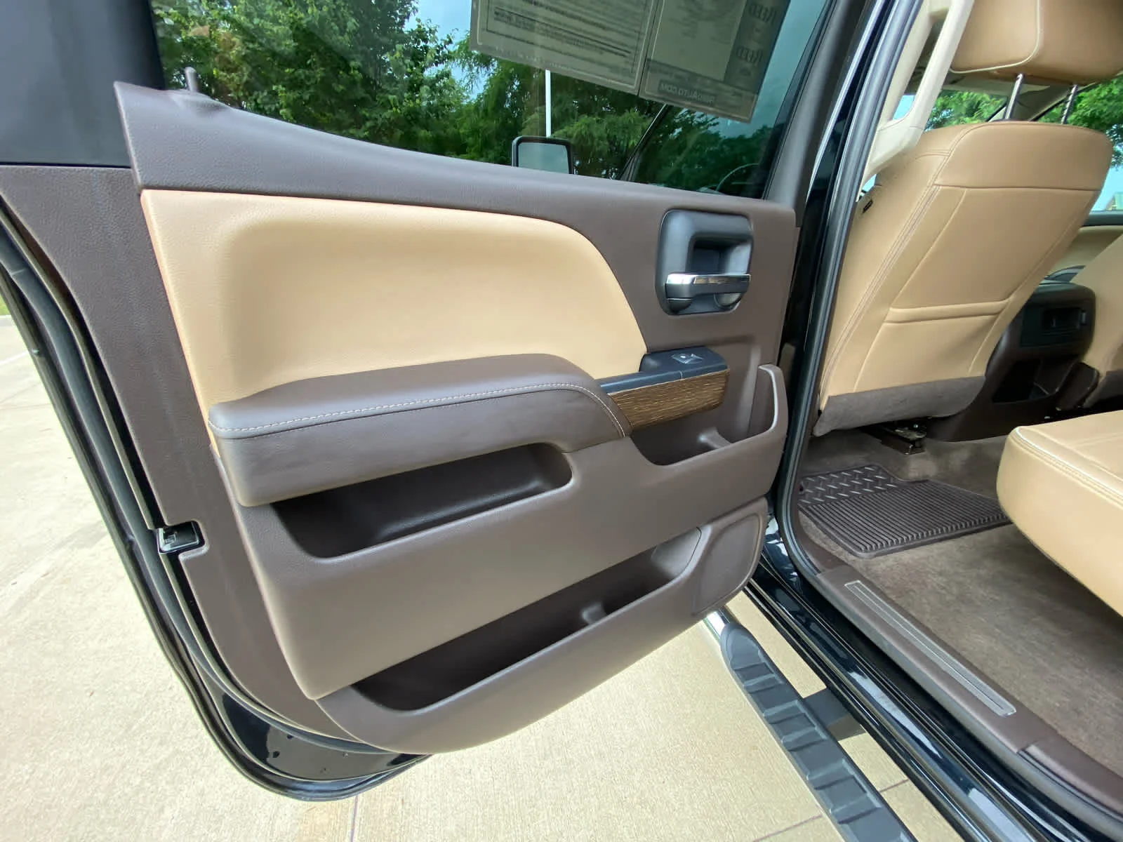 Used 2018 ONYX BLACK GMC Denali image 22