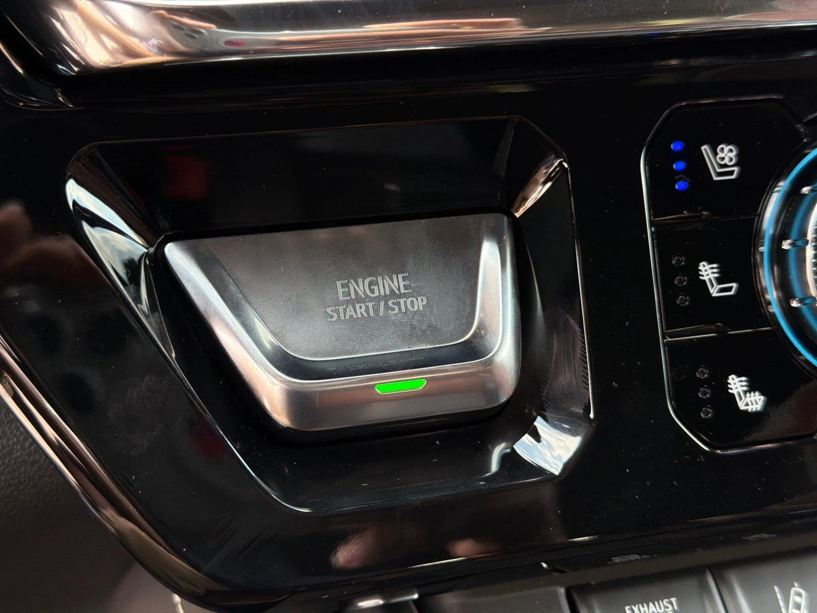 New 2026 Onyx Black GMC Denali Ultimate image 23