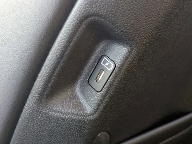 New 2026 Ivory Silver Kia S image 13