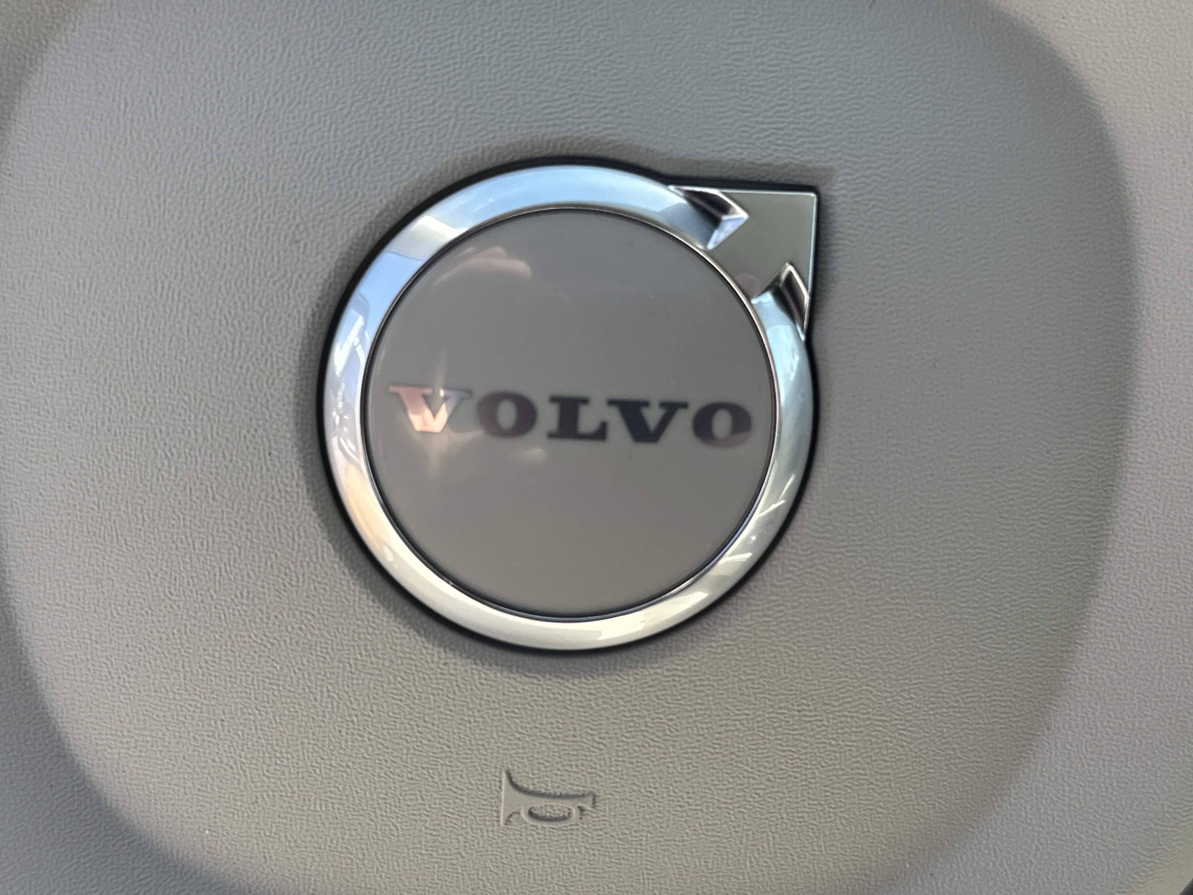 New 2026 Crystal White Volvo Ultra image 20