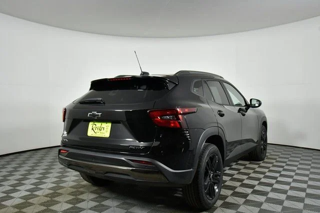 New 2026 Mosaic Black Metallic Chevrolet ACTIV image 11