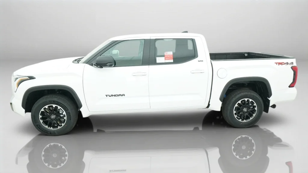 New 2026 Ice Cap Toyota SR5 image 2