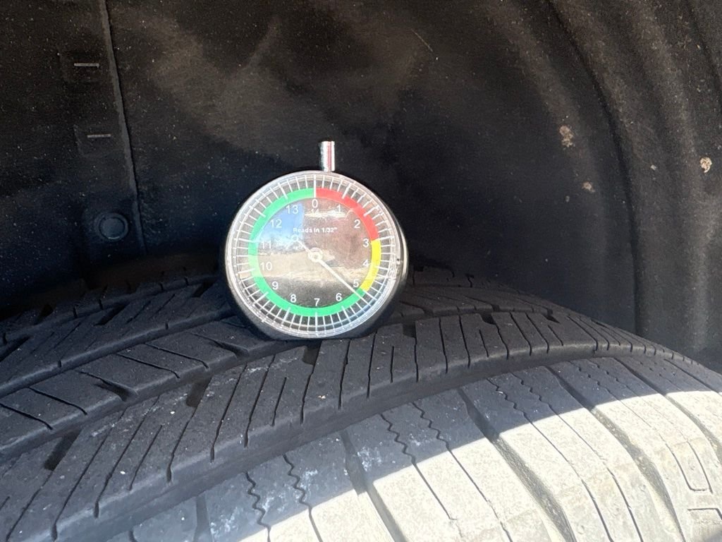 Used 2019 Gray Subaru 2.0i Premium image 16