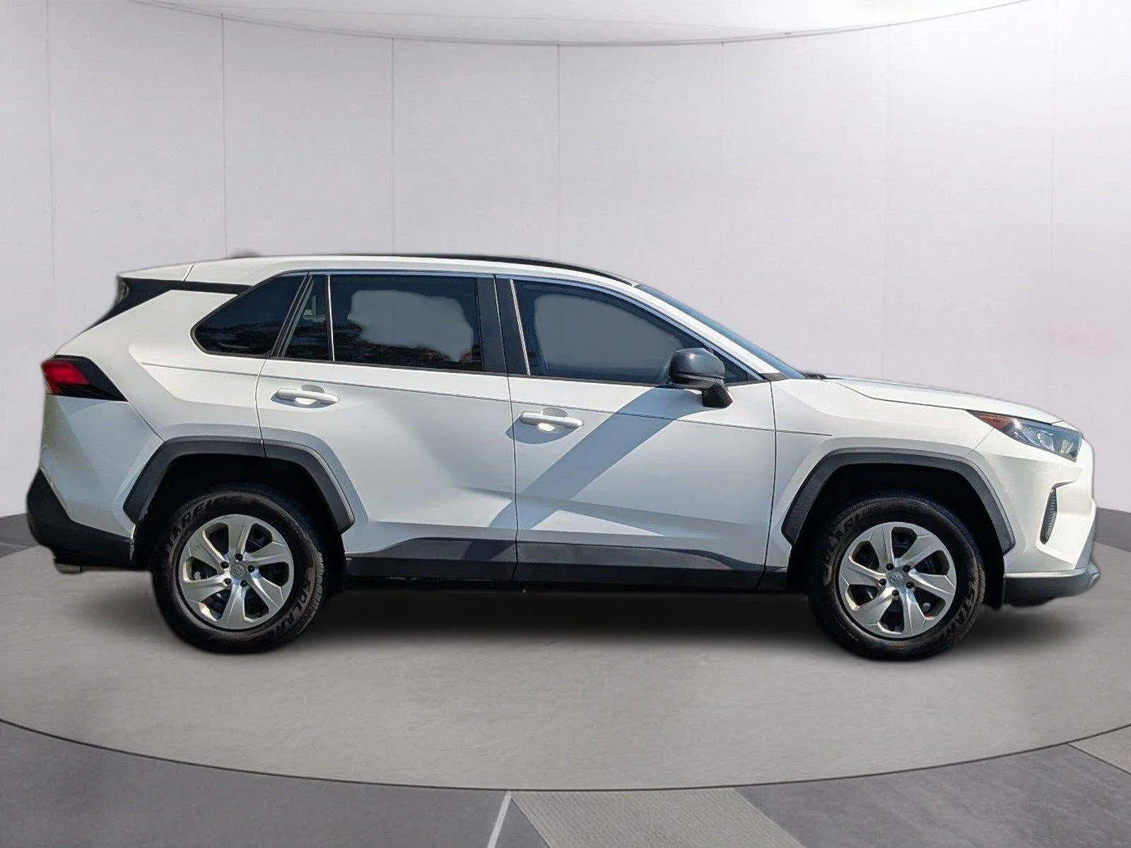 Used 2019 Super White Toyota LE image 8