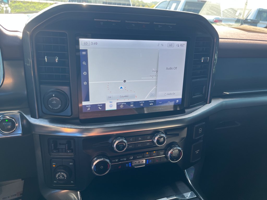 Used 2023 White Ford Lariat image 18