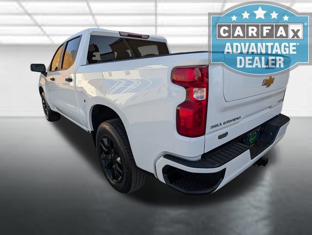 Used 2025 Summit White Chevrolet Custom image 2