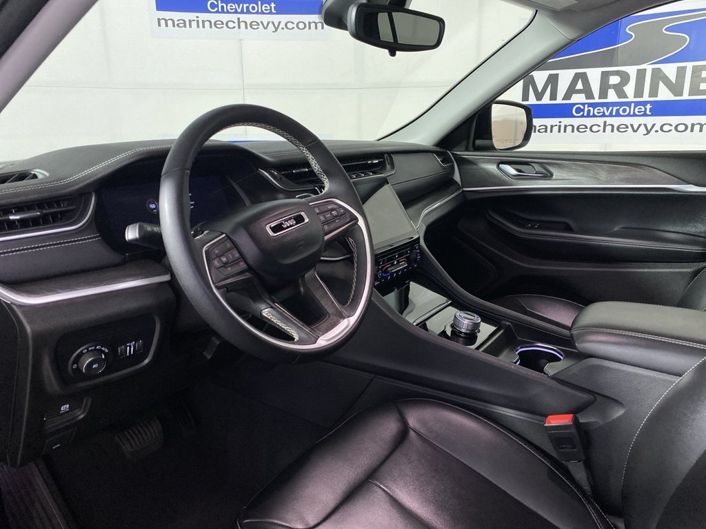 Used 2024 Black Jeep Limited 4x2 image 15