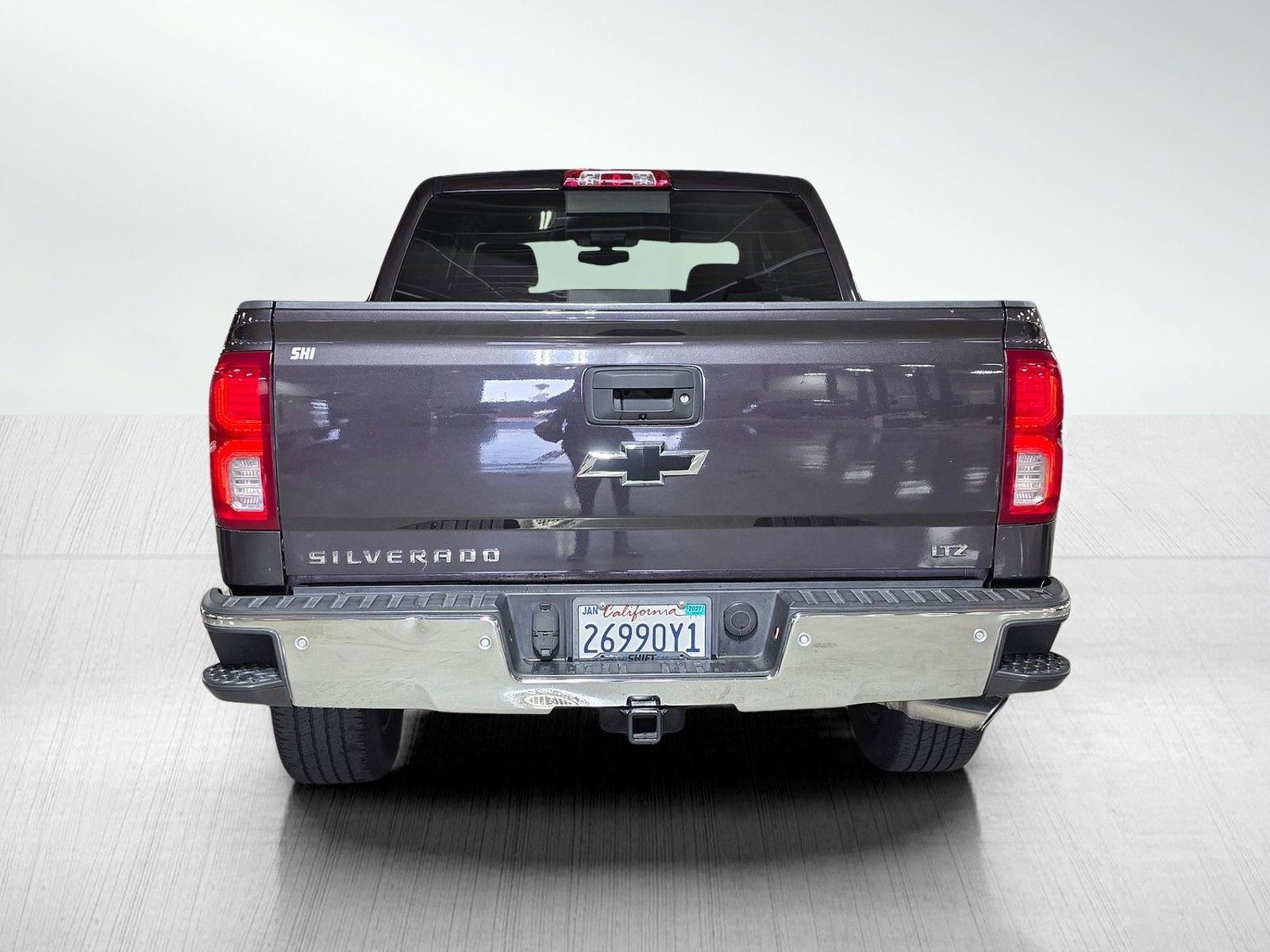 Used 2016 TUNGSTEN METALLIC Chevrolet LTZ image 6