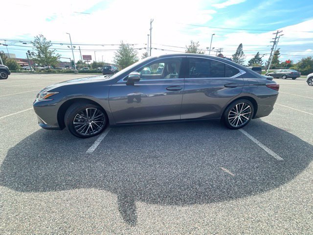 Used 2024 Gray Lexus 350 image 4