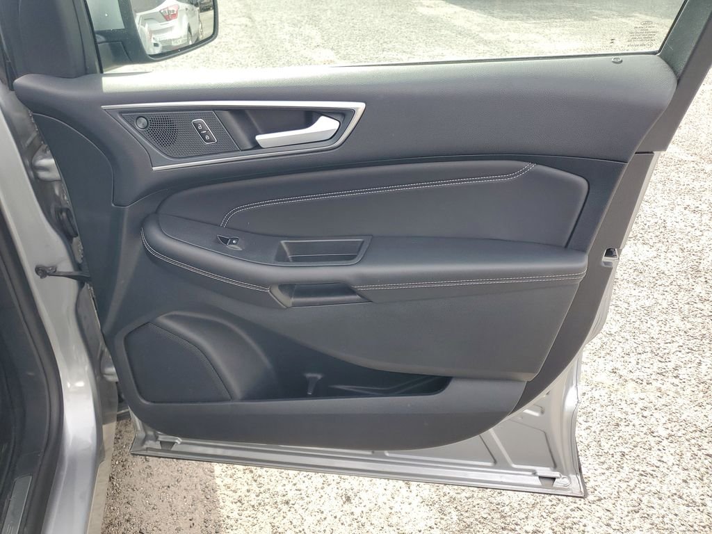 2024 Ford Edge Titanium - Photo 38