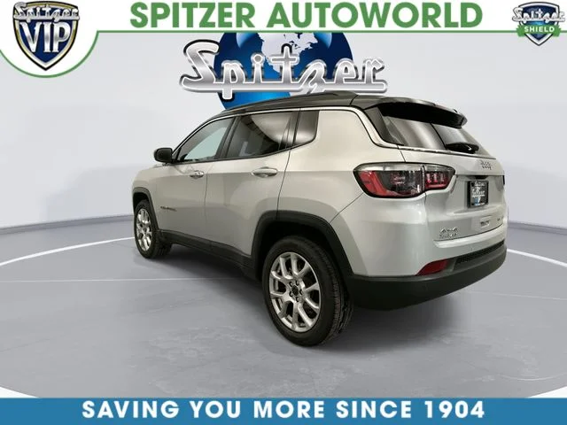 Used 2025 Silver Jeep Limited image 7