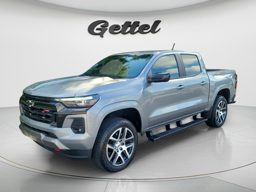 Used 2023 Gray Chevrolet Z71 image 1