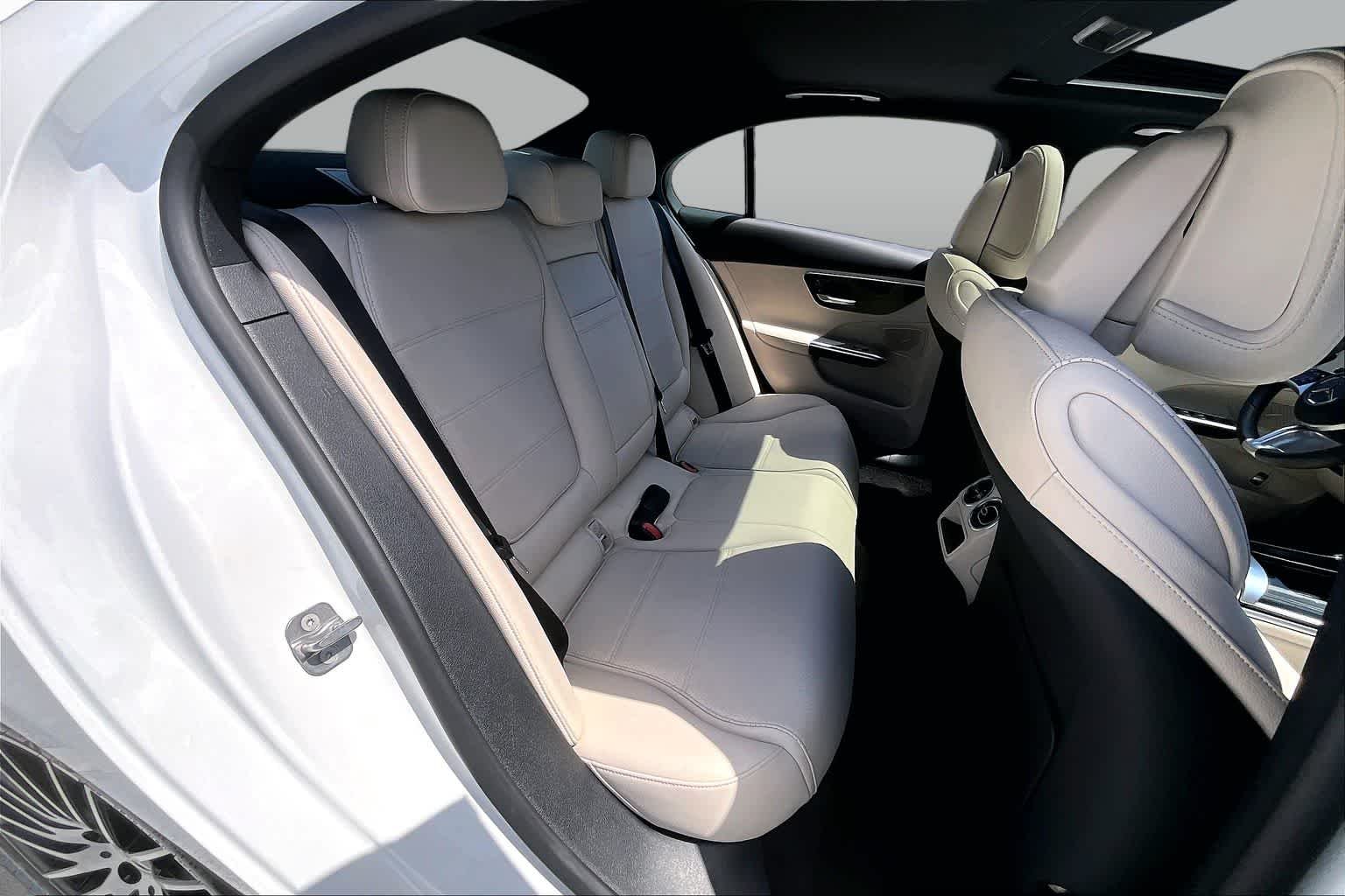 Used 2025 Polar White Mercedes-Benz C 300 image 17