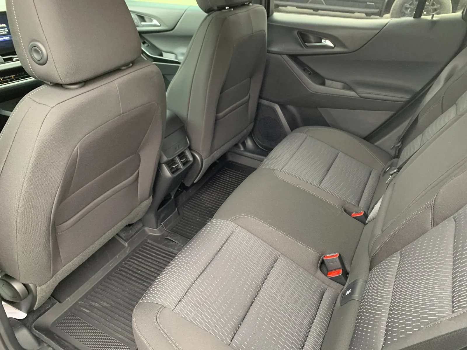 2026 Chevrolet Equinox LT - Photo 12