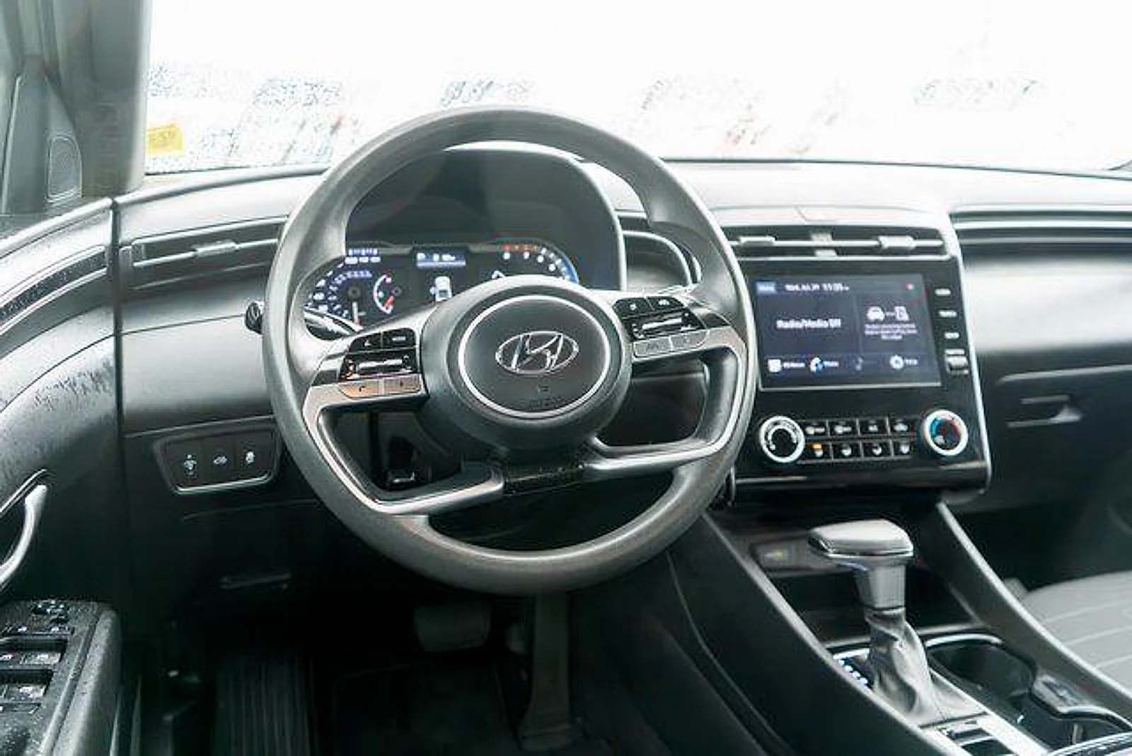 Used 2022 Sage Gray Hyundai SEL image 14