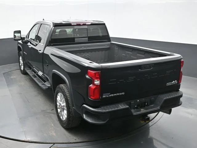 Used 2023 Black Chevrolet High Country image 10