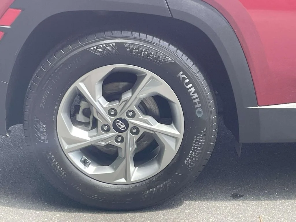 Used 2024 Red Hyundai SEL image 7