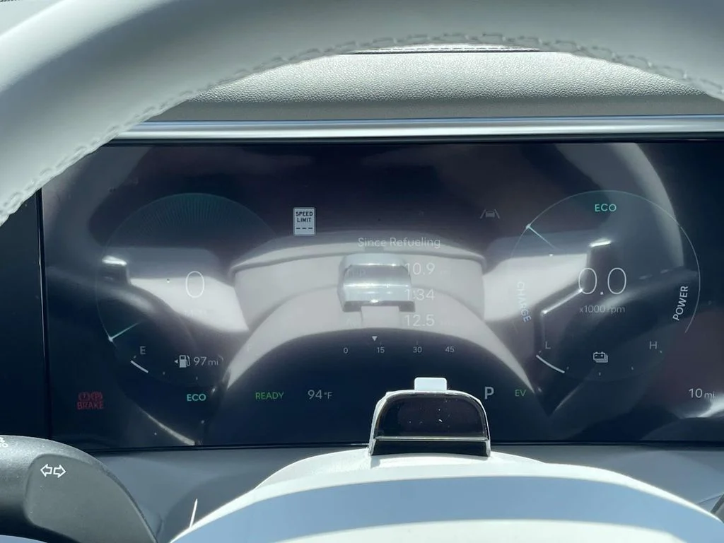 New 2026 White Hyundai SEL image 20