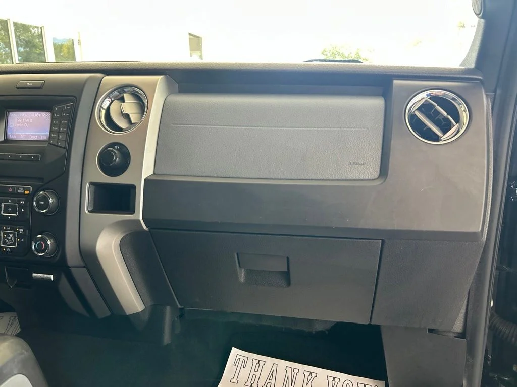 Used 2013 Black Ford XLT image 26