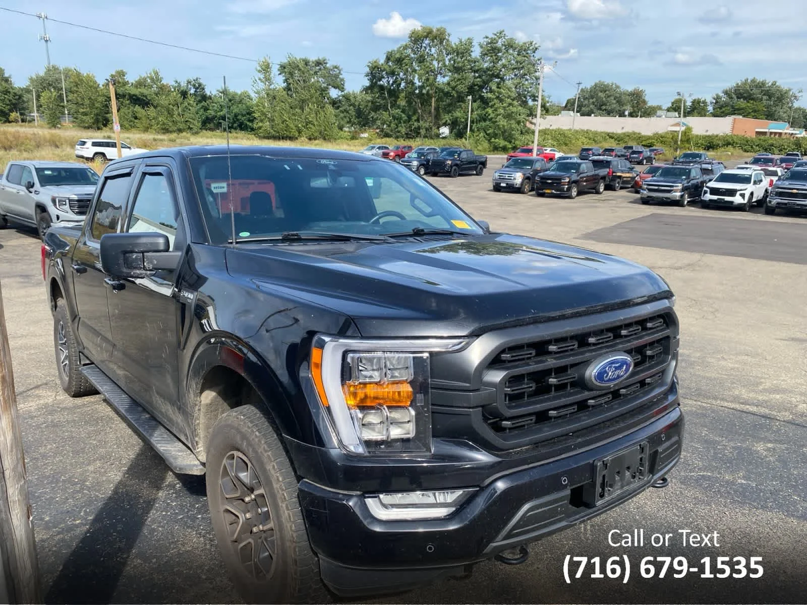 Used 2021 Agate Black Metallic Ford XLT image 3