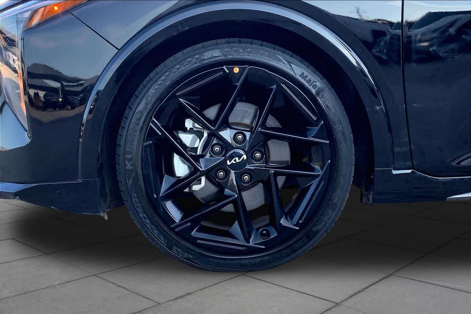 Used 2025 BLACK Kia GT-Line Turbo image 10