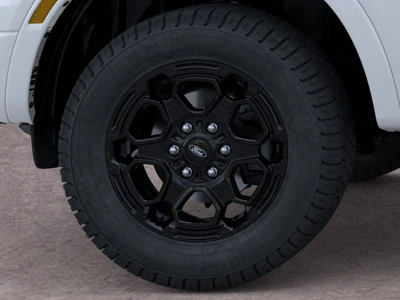 New 2026 Oxford White Ford XLT image 19