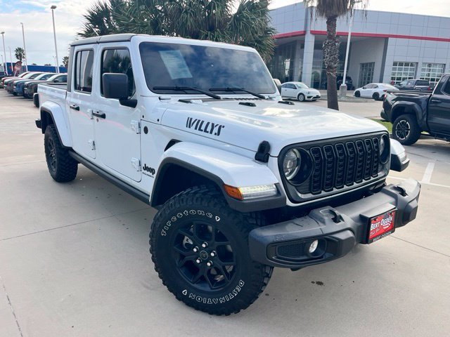 Used 2025 White Jeep Willys image 1