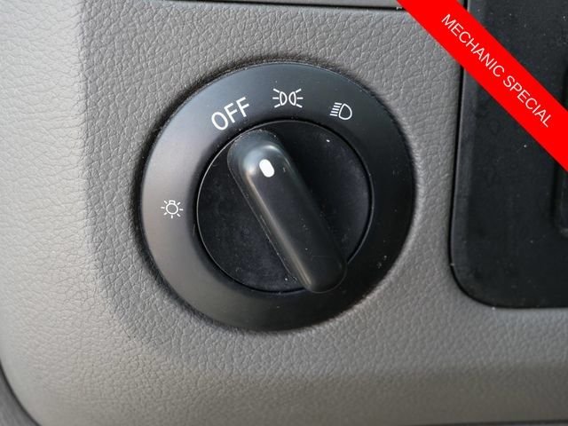 Used 2018 White Nissan SV image 16