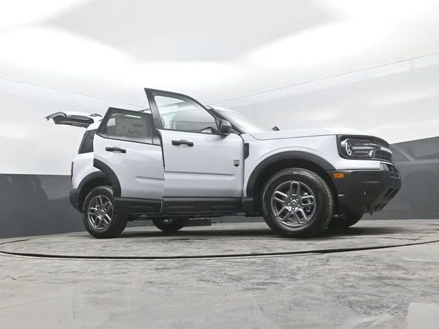 New 2026 Space White Metallic Ford Big Bend® image 29