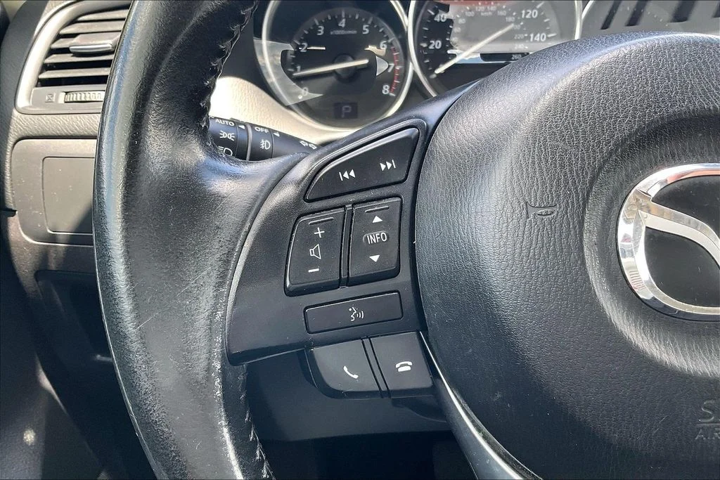 Used 2015 Red Mazda Grand Touring image 18