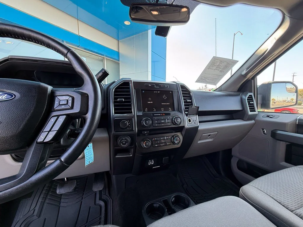Used 2018 White Ford XLT image 22