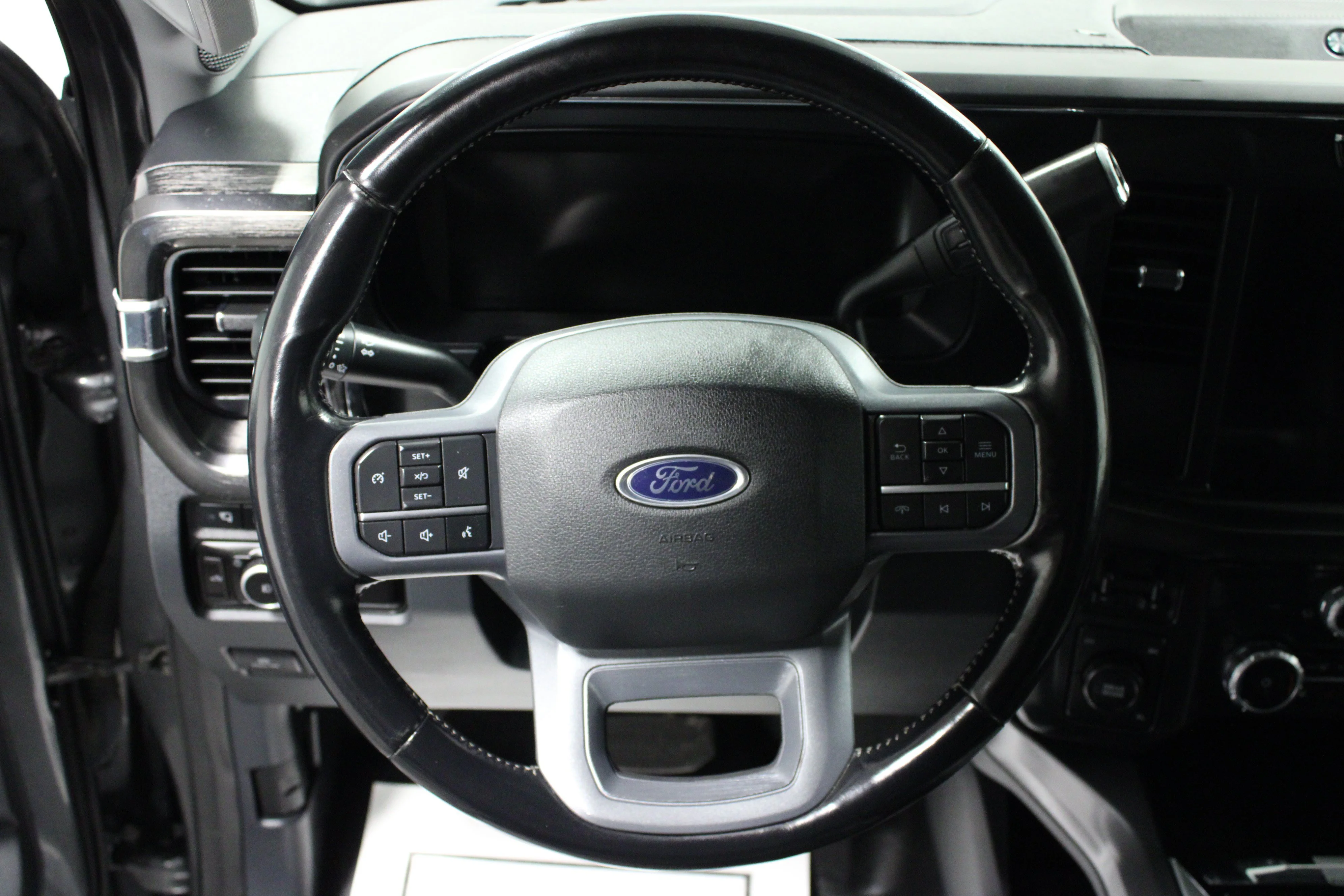 Used 2023 Carbonized Gray Metallic Ford LARIAT image 16