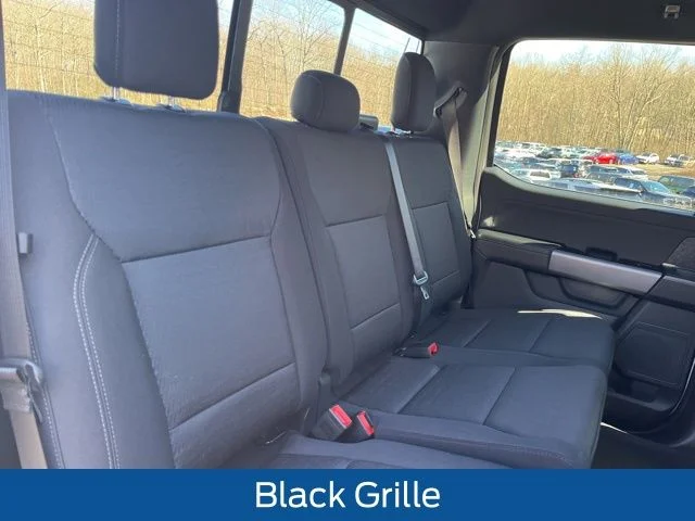 New 2026 Oxford White Ford XLT image 30