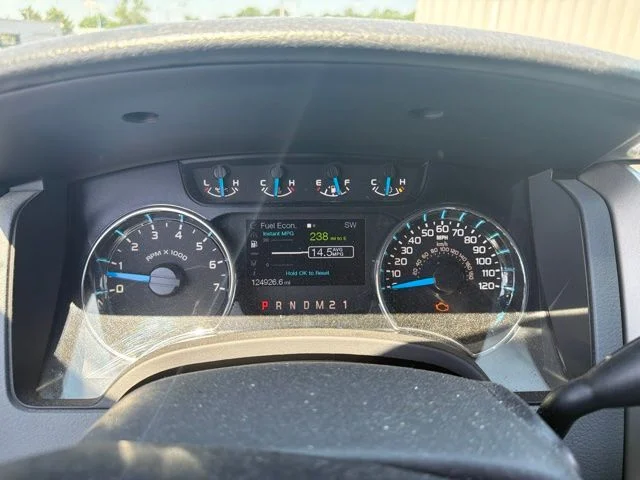 Used 2014 Black Ford XLT image 8