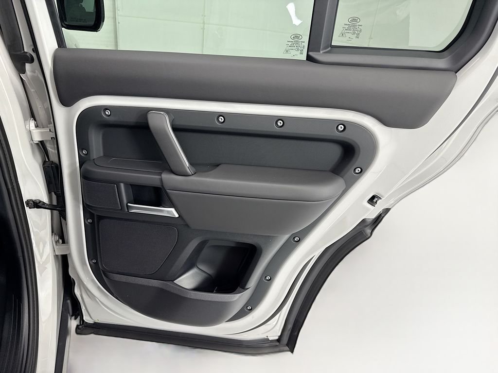 New 2026 Borasco Grey Land Rover X-Dynamic SE image 27