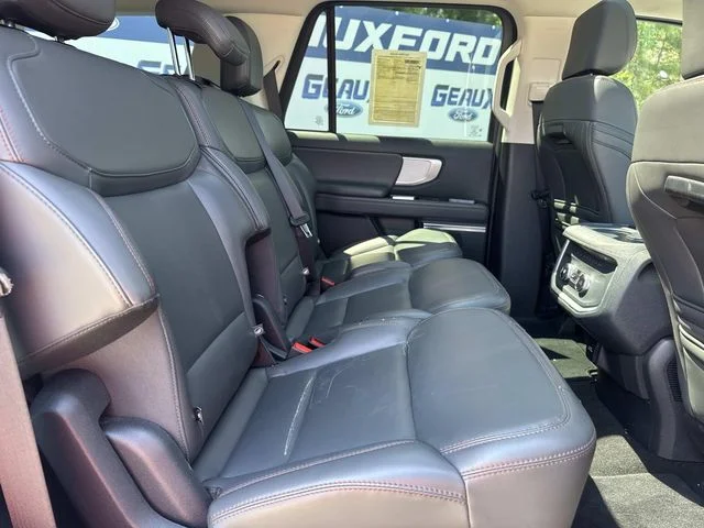Certified Used 2025 Oxford White Ford Active image 23