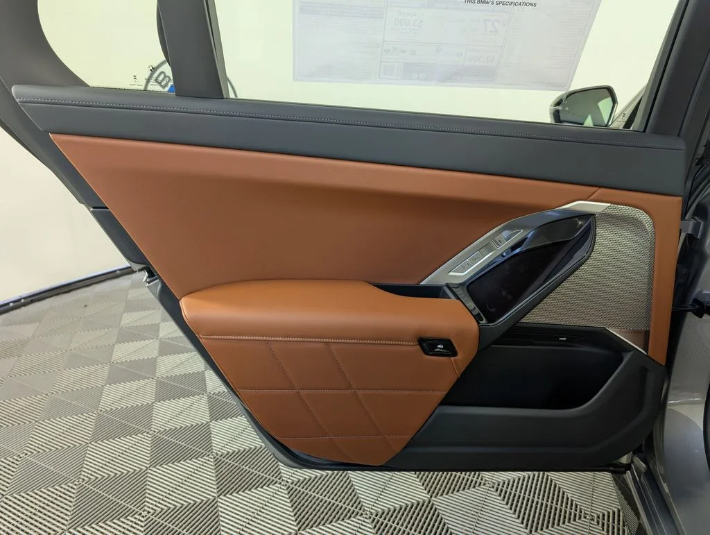 2026 BMW 7 Series 740i - Photo 17