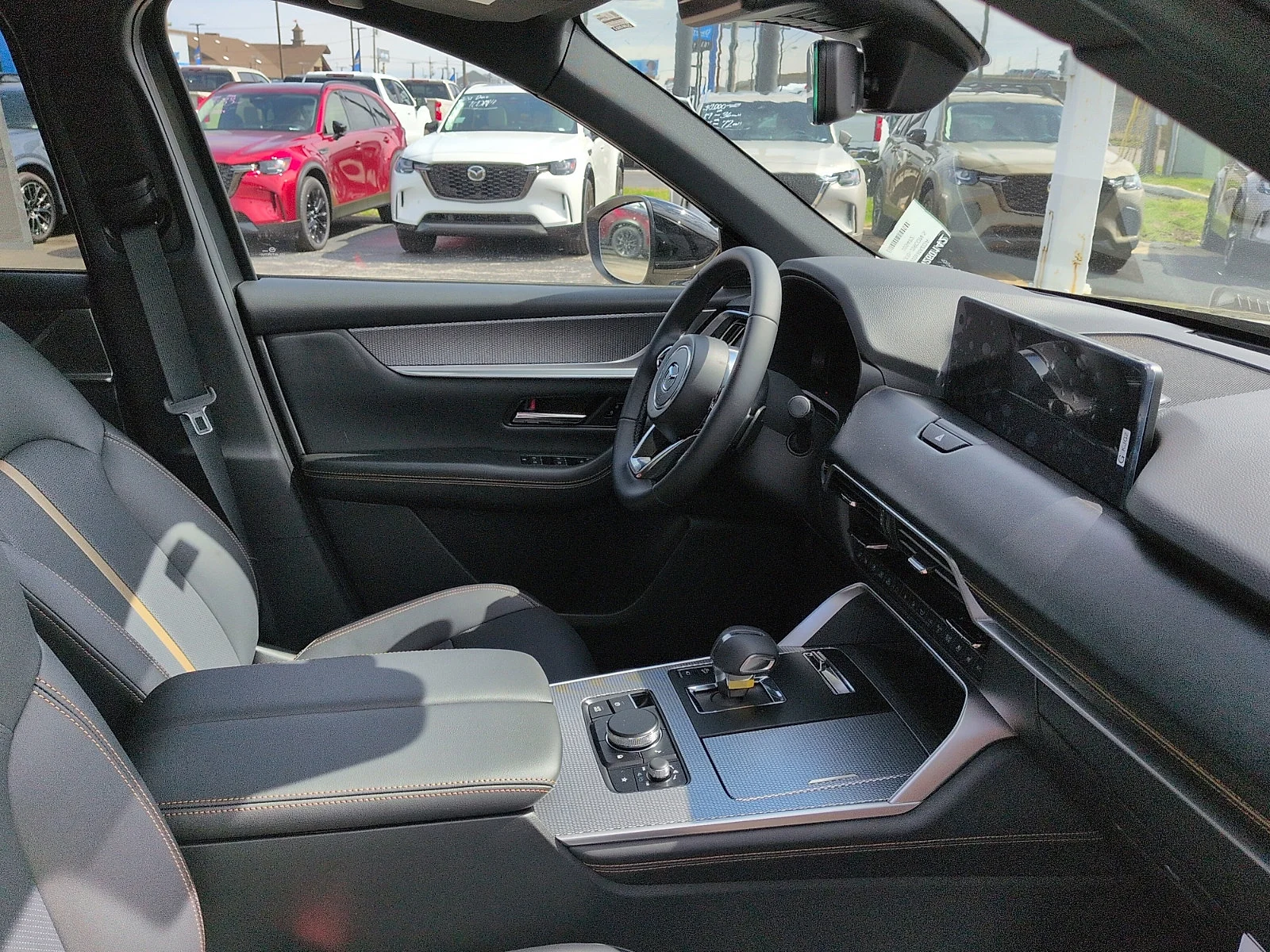 New 2026 Zircon Sand Metallic Mazda 3.3 Turbo S Premium image 7