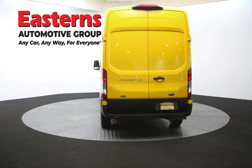 Used 2021 Yellow Ford Base image 38