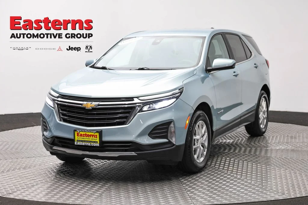 Used 2022 Blue Chevrolet LT image 1