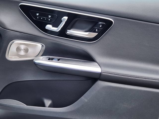 2026 Mercedes-Benz GLC Base - Photo 17