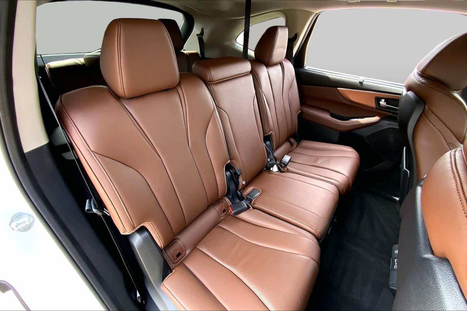 Used 2024 Platinum White Pearl Acura w/Technology Package image 27
