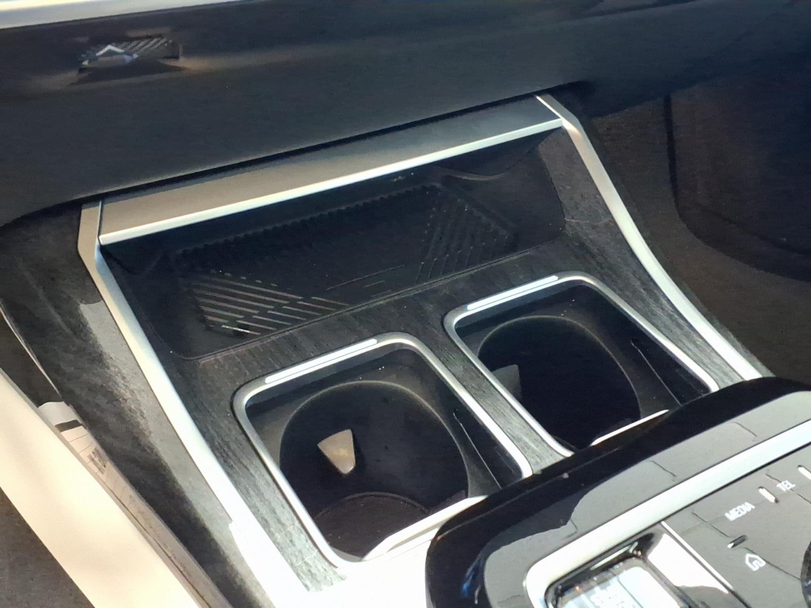 Used 2023 Gray Metallic BMW i xDrive image 5
