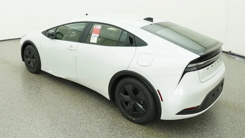 New 2026 Wind Chill Pearl Toyota SE image 21